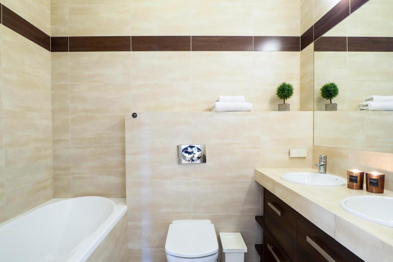 Prestige Apartment - Elegant & Quiet Stay 3 Rooms 90M2 - As Home Apartamenty Rynek 508 Wrocław Eksteriør billede
